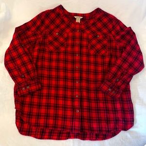 Women’s Duluth button up Shirt, red and black plaid size 2XL